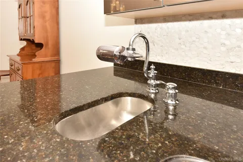 a close view of sink
