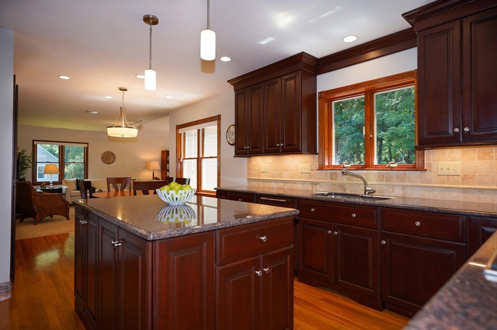 4 Wight Farm Road Natick, MA 01760 - Photo 10 of 38 Gallery Image 10