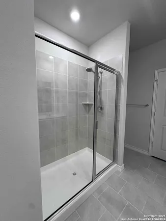 $2,750 | 21328 Ruby Creek, San Antonio, TX 78266