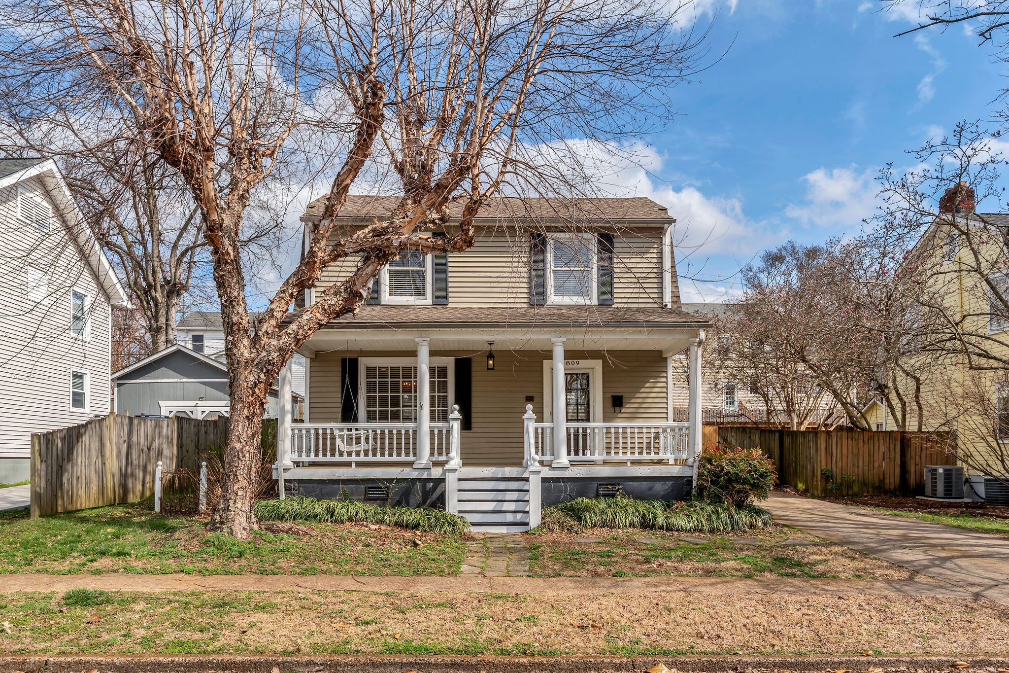 809 Jones Street Old Hickory, TN 37138 - Photo 2 of 30