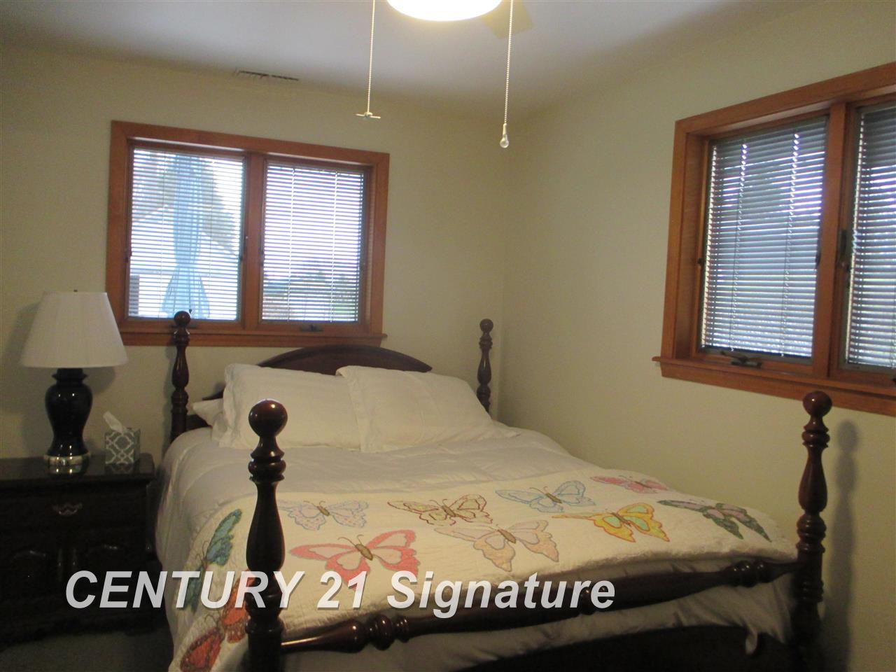 4345 South Linden Road Flint, MI 48507 - Photo 23 of 34 Gallery Image 23
