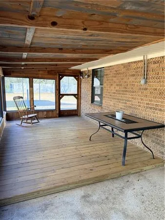 $229,900 | 10543 Highway 122, Dry Prong, LA 71423