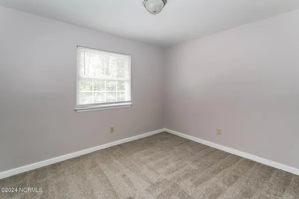 $1,000 | 201 Shipman Road, Unit D15, Havelock, NC 28532