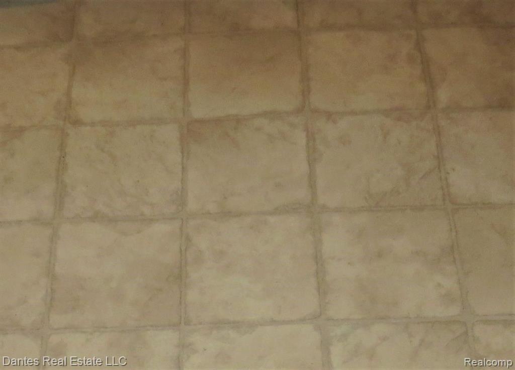4200 Hampton Ridge Boulevard, Unit 79 Howell, MI 48843 - Photo 36 of 41
