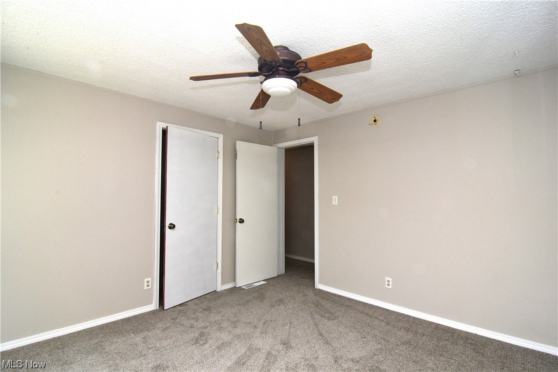 559 Baldwin Road Akron, OH 44312 - Photo 13 of 25