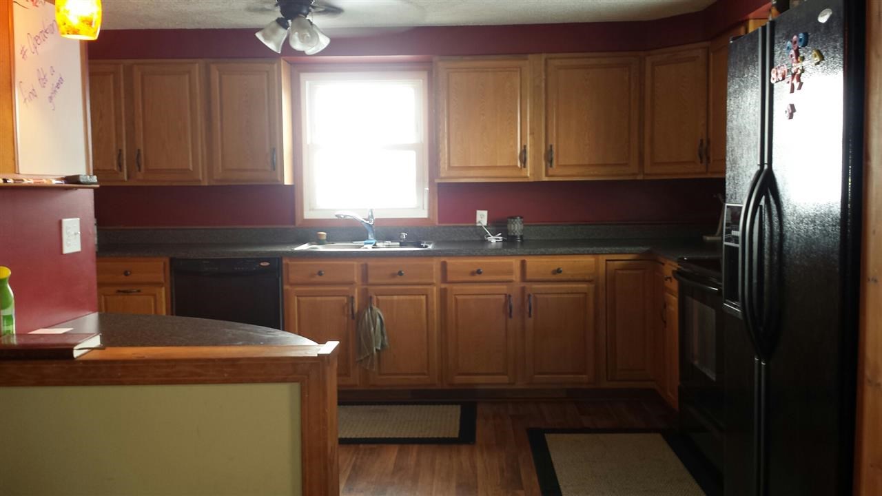 5509 6th Road Bremen, IN 46506 - Photo 3 of 26