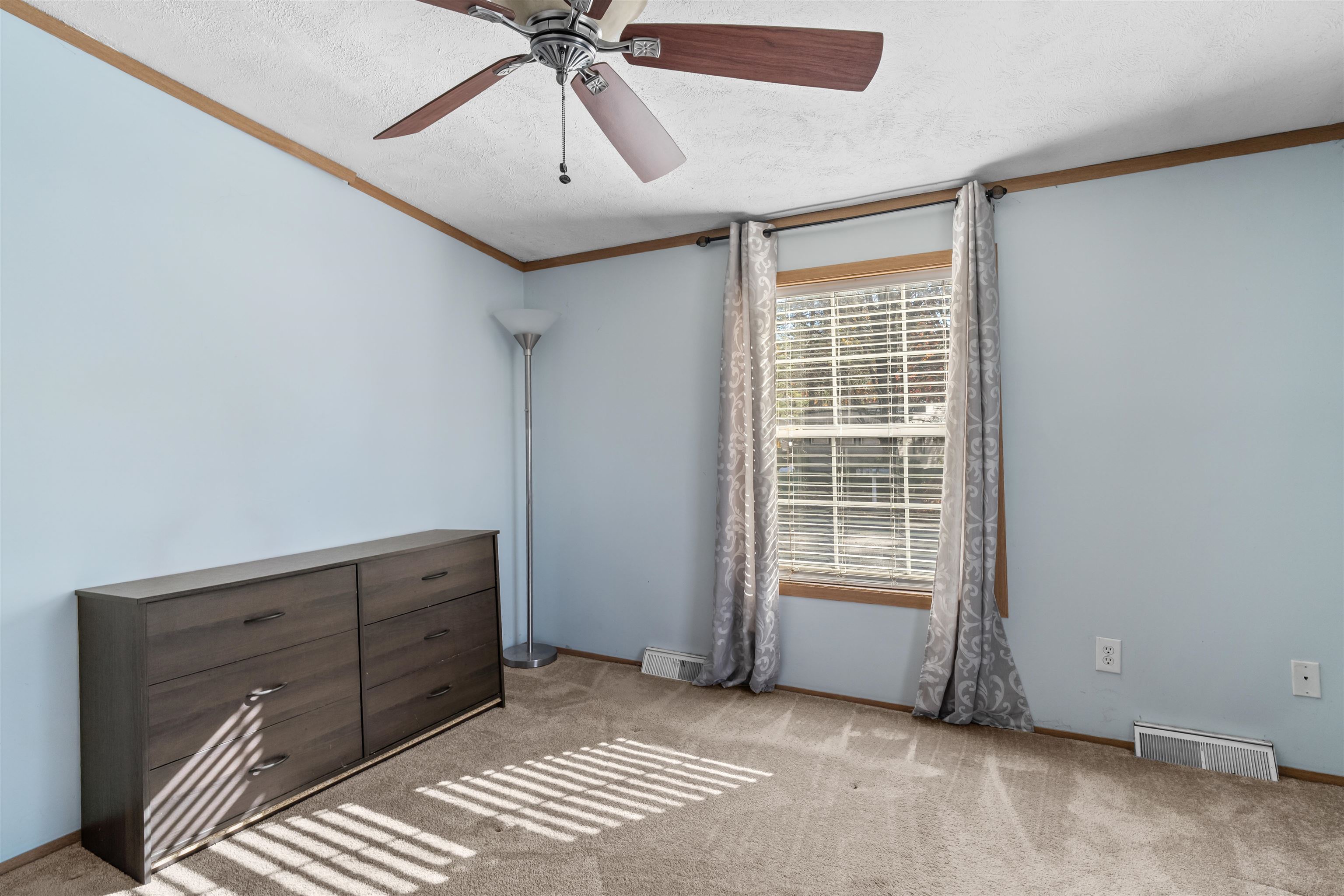 8 Perimeter Drive Rochester, NH 03867 - Photo 12 of 28