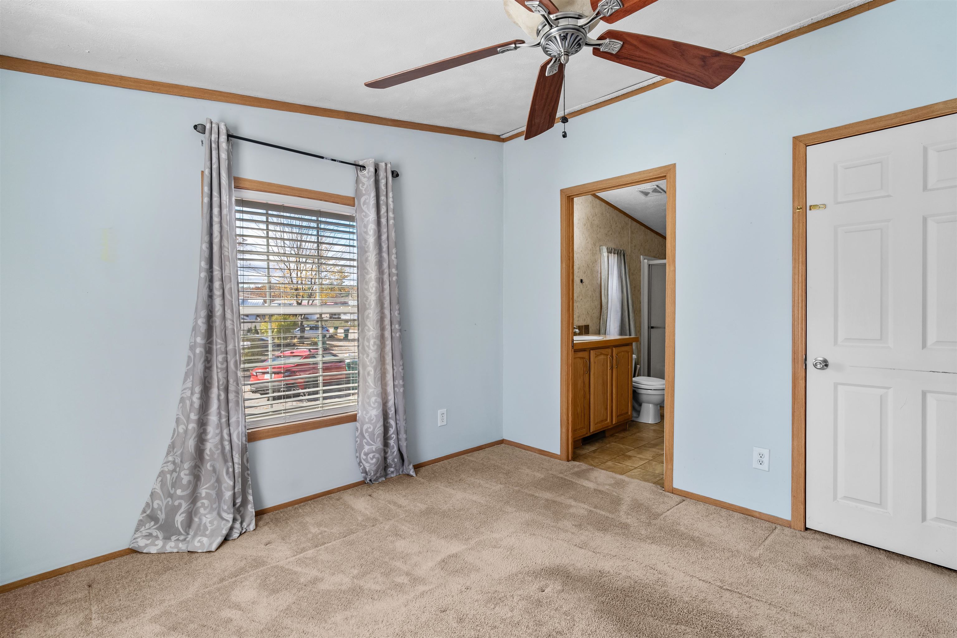 8 Perimeter Drive Rochester, NH 03867 - Photo 14 of 28