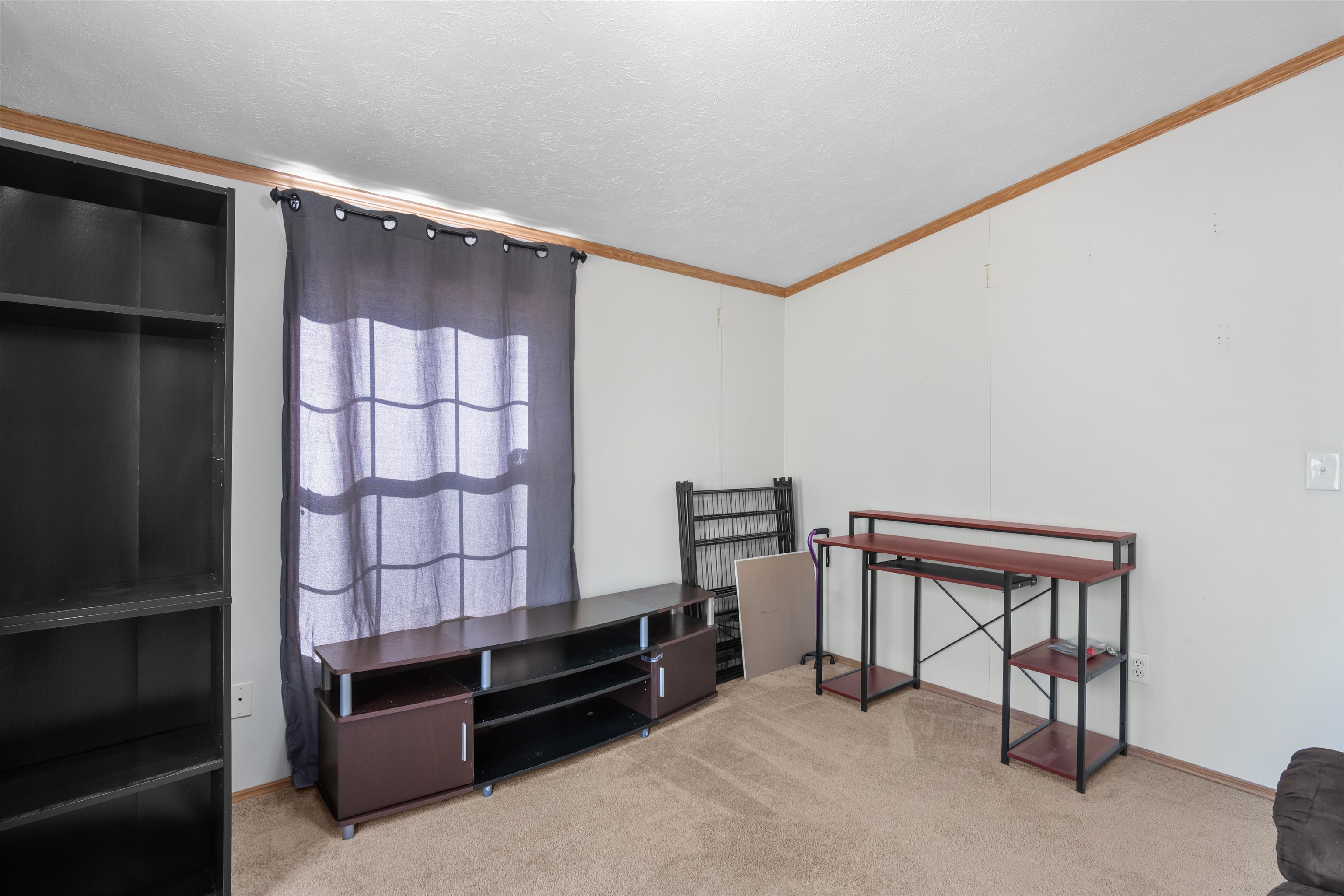 8 Perimeter Drive Rochester, NH 03867 - Photo 20 of 28