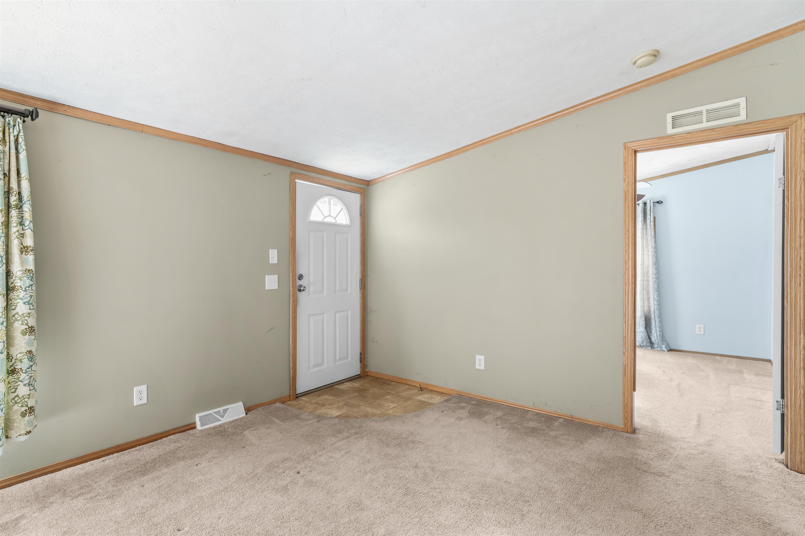 8 Perimeter Drive Rochester, NH 03867 - Photo 10 of 28