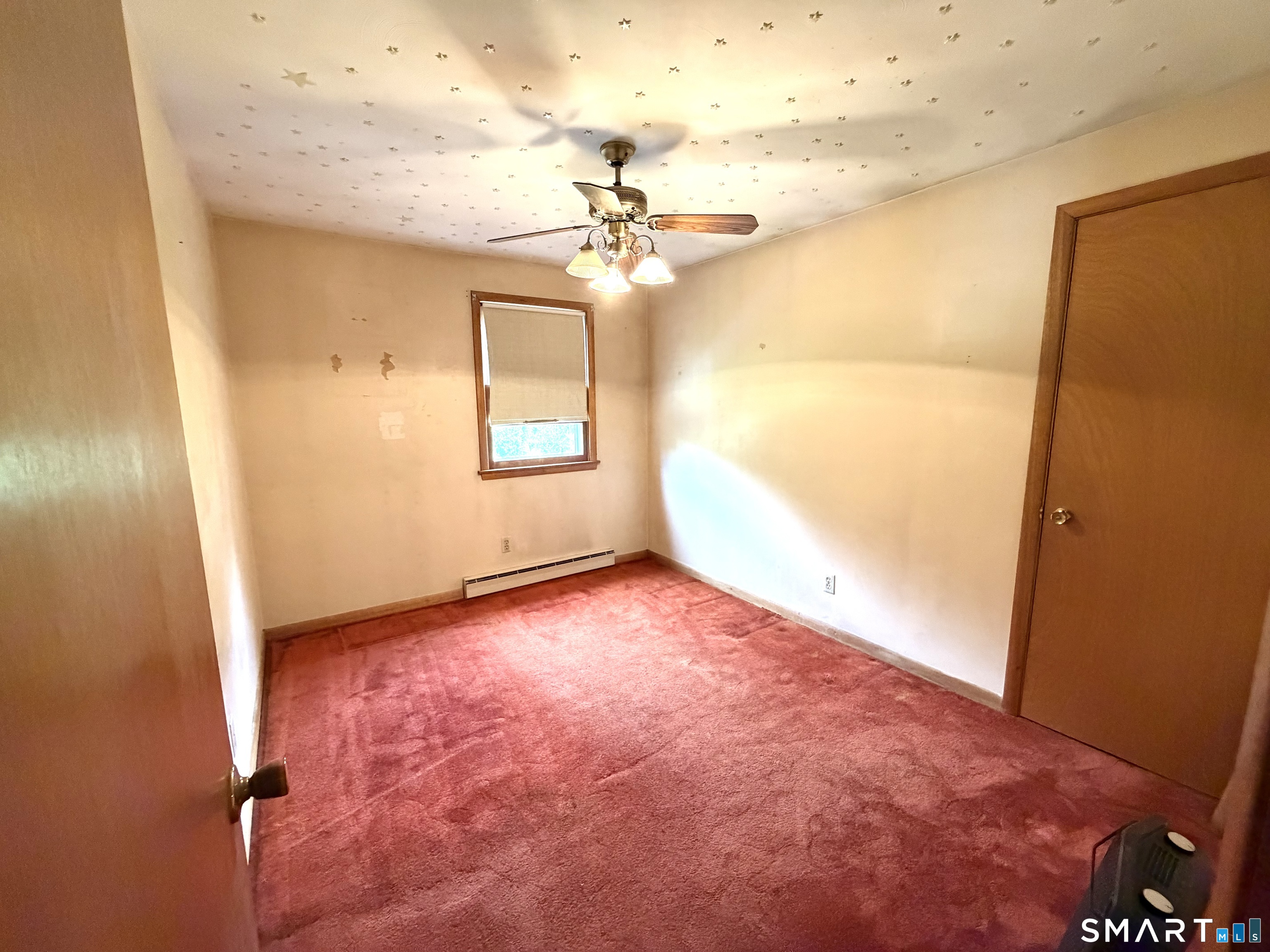401 Round Hill Road Salem, CT 06420 - Photo 18 of 32