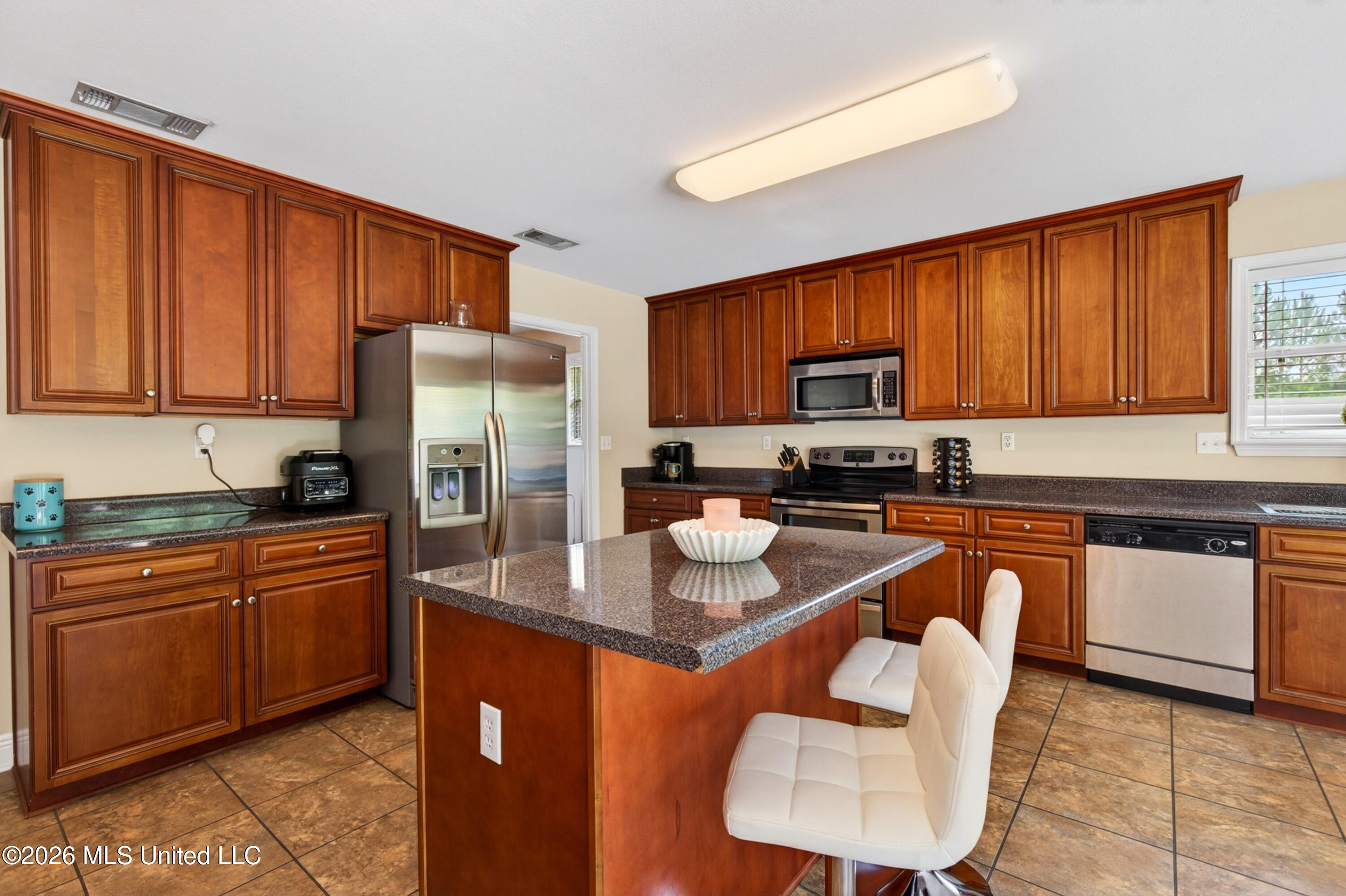 10331 Maple Cove Ocean Springs, MS 39565 - Photo 15 of 41 10331MapleCove-22