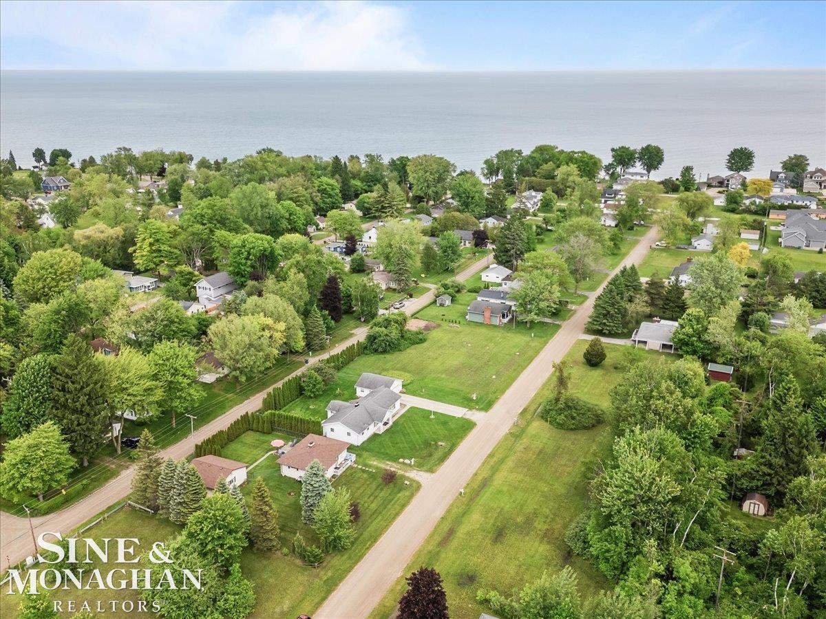 7405 Birchtree Road Lexington, MI 48450 - Photo 26 of 29