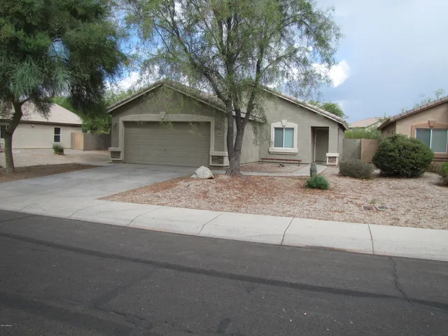 $1,750 | 4740 East Silverbell Road, San Tan Valley, AZ 85143