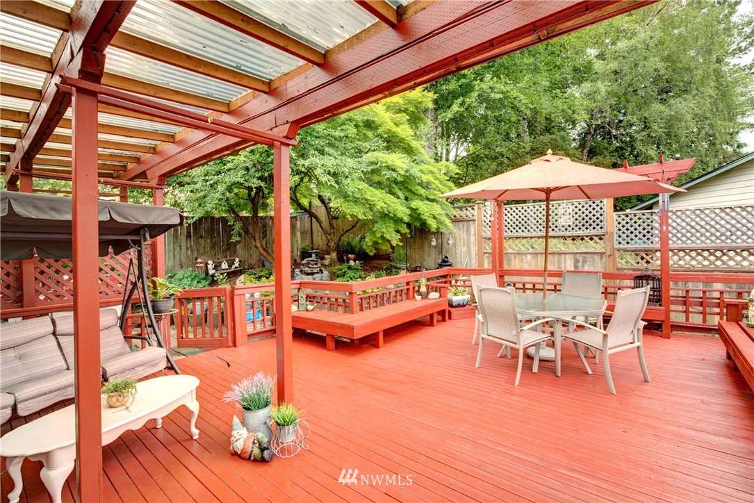 21904 7th Place West Bothell, WA 98021 - Photo 22 of 25