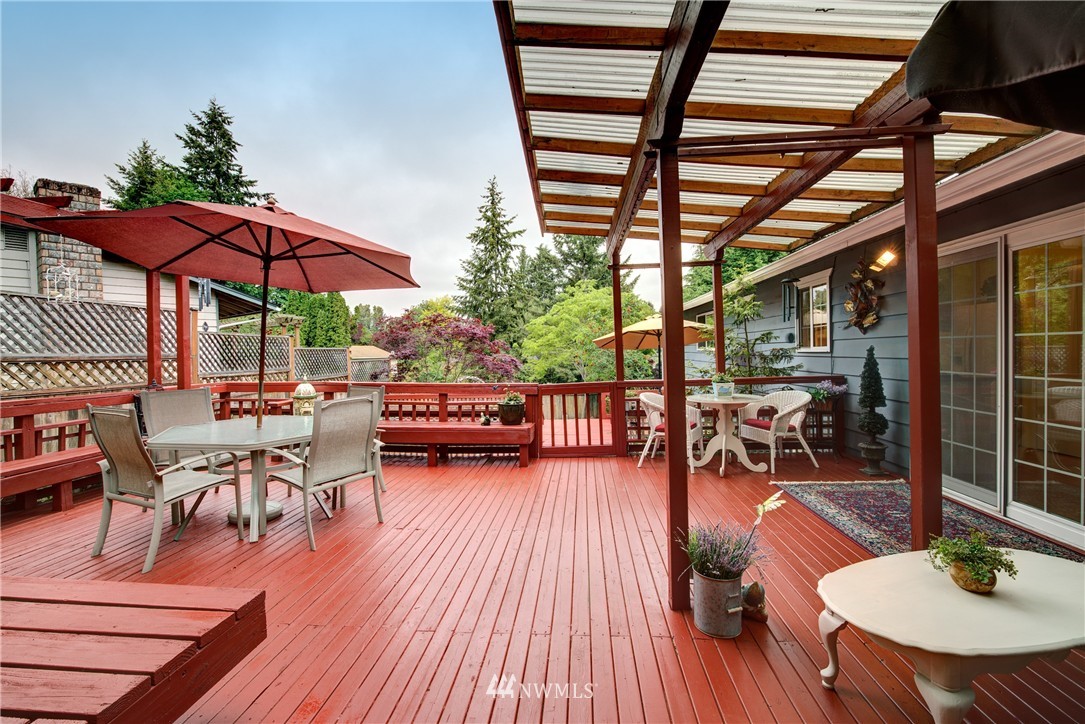 21904 7th Place West Bothell, WA 98021 - Photo 23 of 25