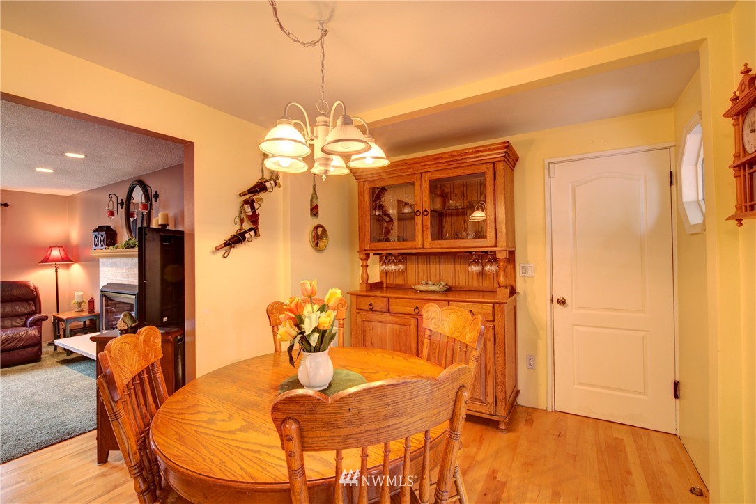 21904 7th Place West Bothell, WA 98021 - Photo 7 of 25