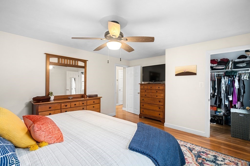 22 Dow Avenue Arlington, MA 02476 - Photo 12 of 27