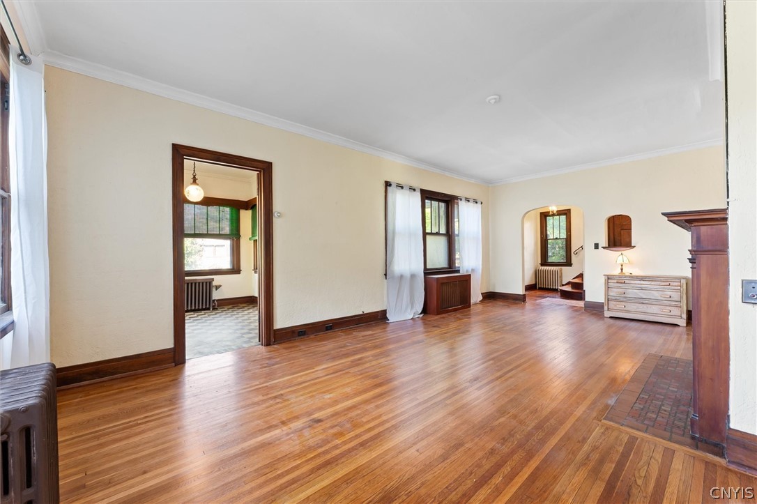 303 Barrington Road, Unit 5 Syracuse, NY 13214 - Photo 6 of 44 All of the original hardwood floors have been newl