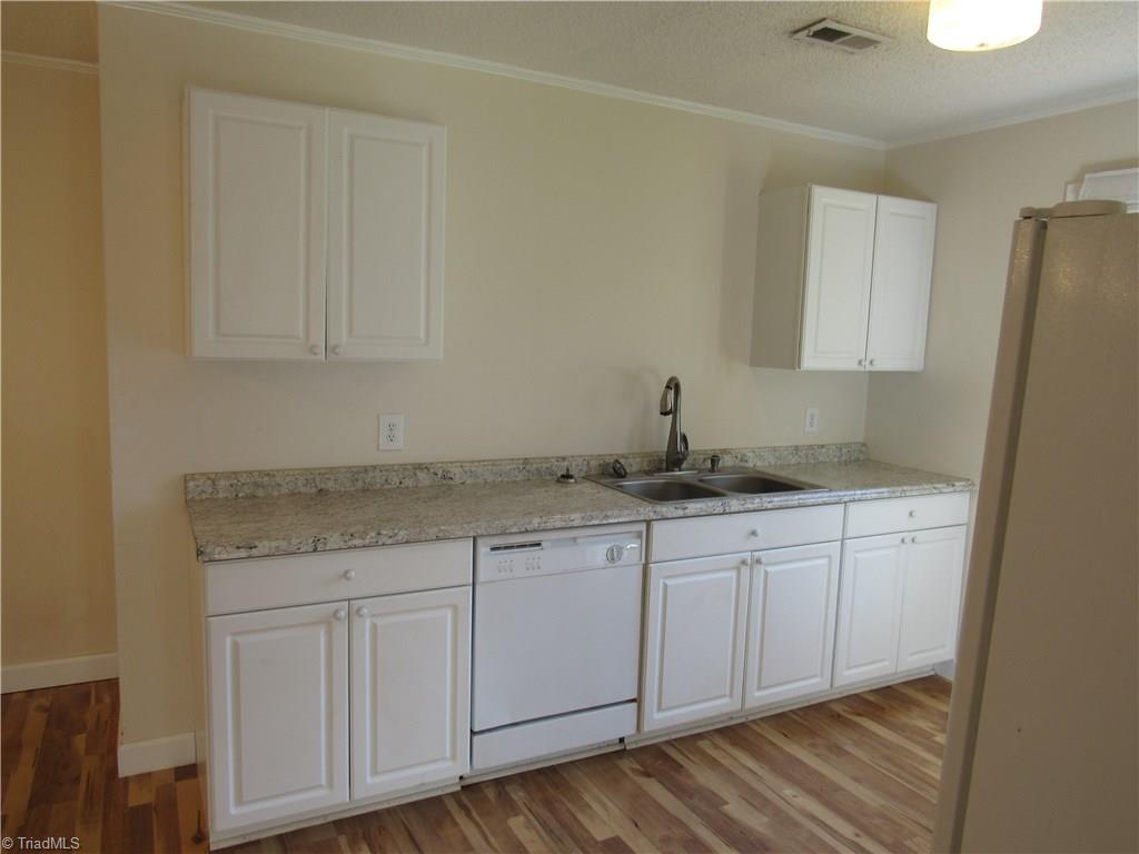 101 Locust Road King, NC 27021 - Photo 14 of 26