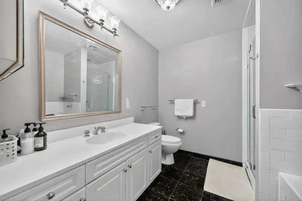 $1,100,000 | 1313 Park Avenue, Unit 2A, Hoboken, NJ 07030