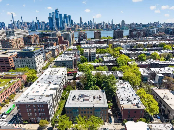 $1,100,000 | 1313 Park Avenue, Unit 2A, Hoboken, NJ 07030