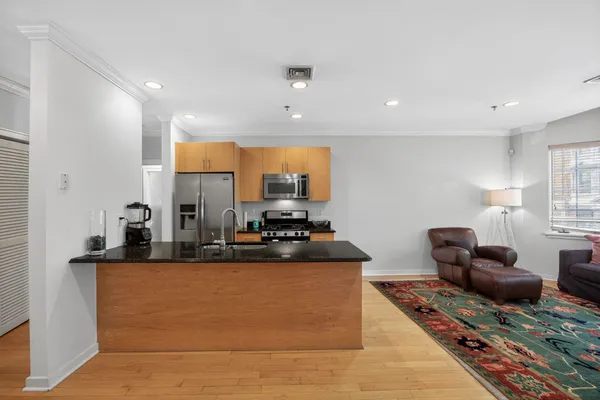 $1,100,000 | 1313 Park Avenue, Unit 2A, Hoboken, NJ 07030