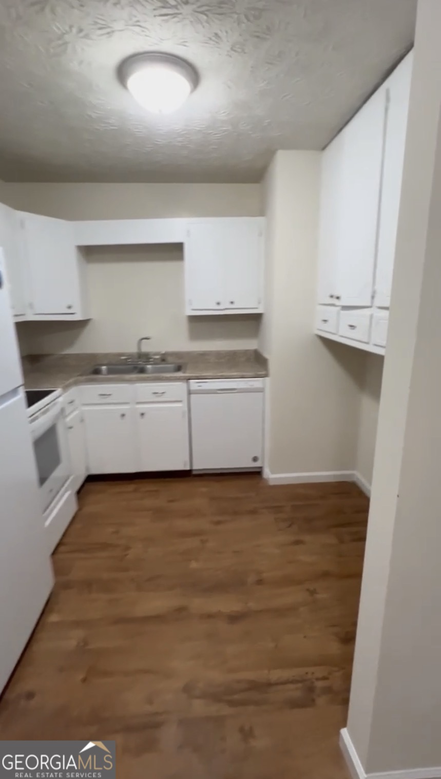 230 Rustwood Drive Athens, GA 30606 - Photo 3 of 5