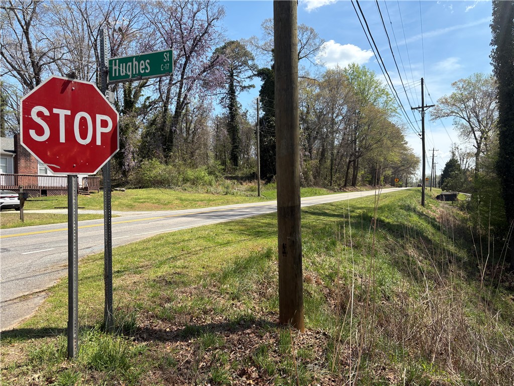 103 Hughes Street Seneca, SC 29672 - Photo 9 of 12