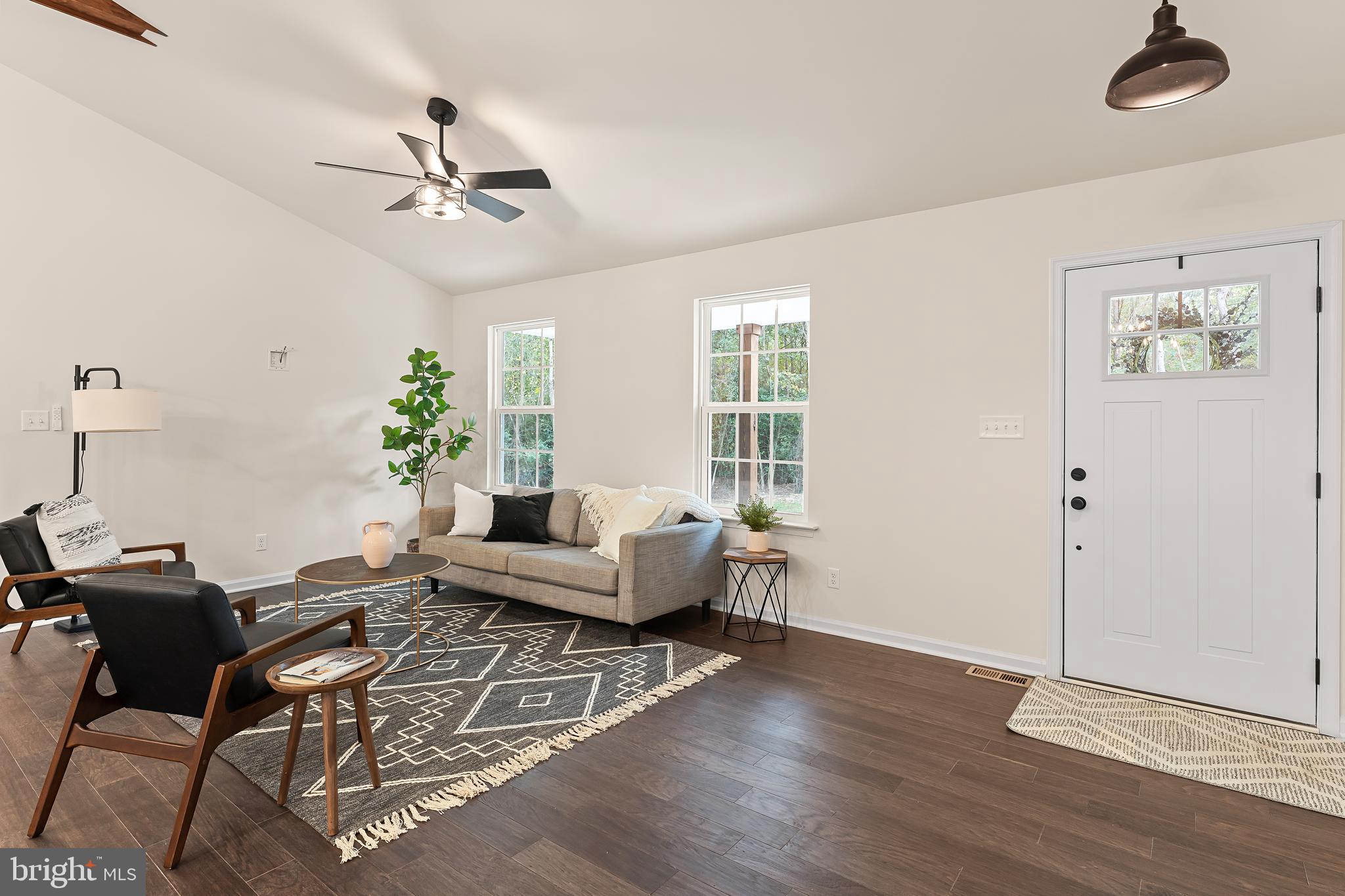 12137 Ridge Road King George, VA 22485 - Photo 7 of 60 Gallery Image 7