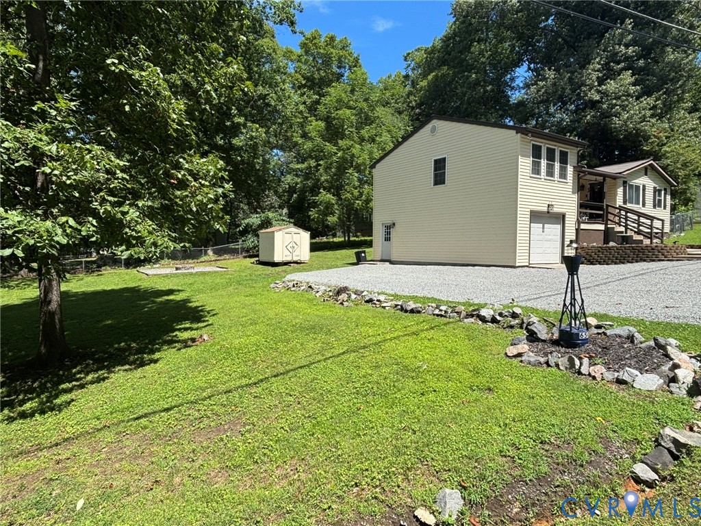 6508 Washington Road Quinton, VA 23141 - Photo 2 of 23