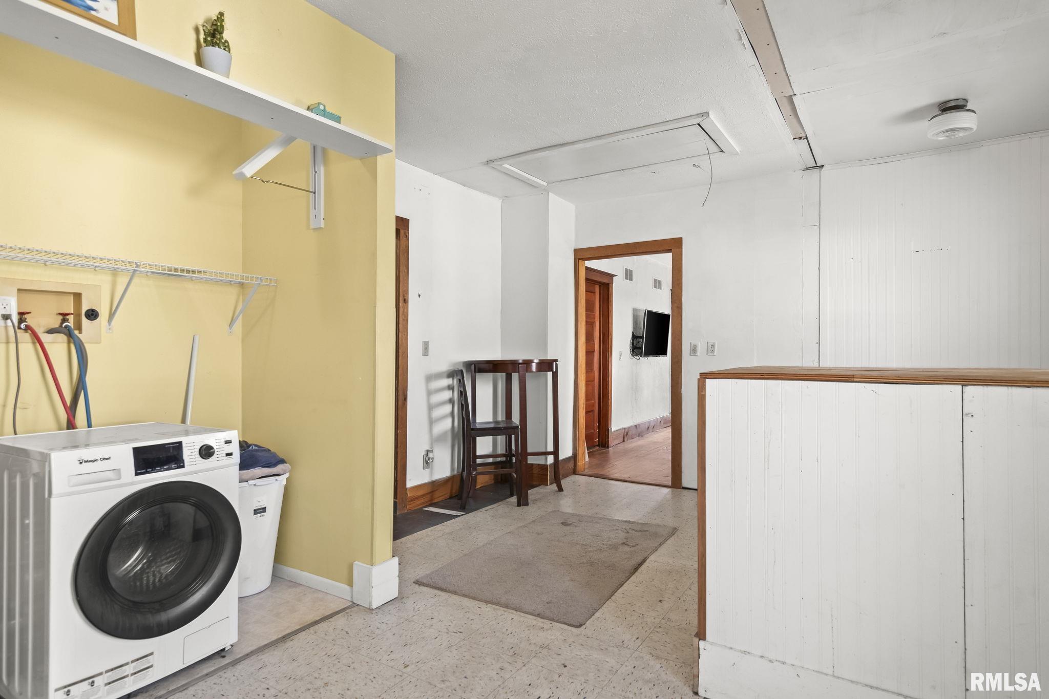 106 Henry Street Bulpitt, IL 62517 - Photo 14 of 31