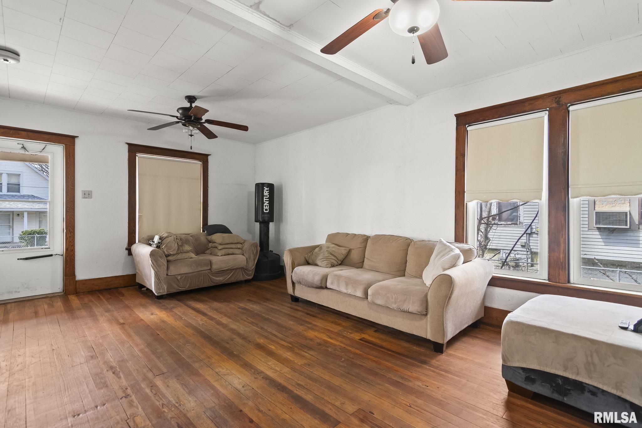 106 Henry Street Bulpitt, IL 62517 - Photo 5 of 31