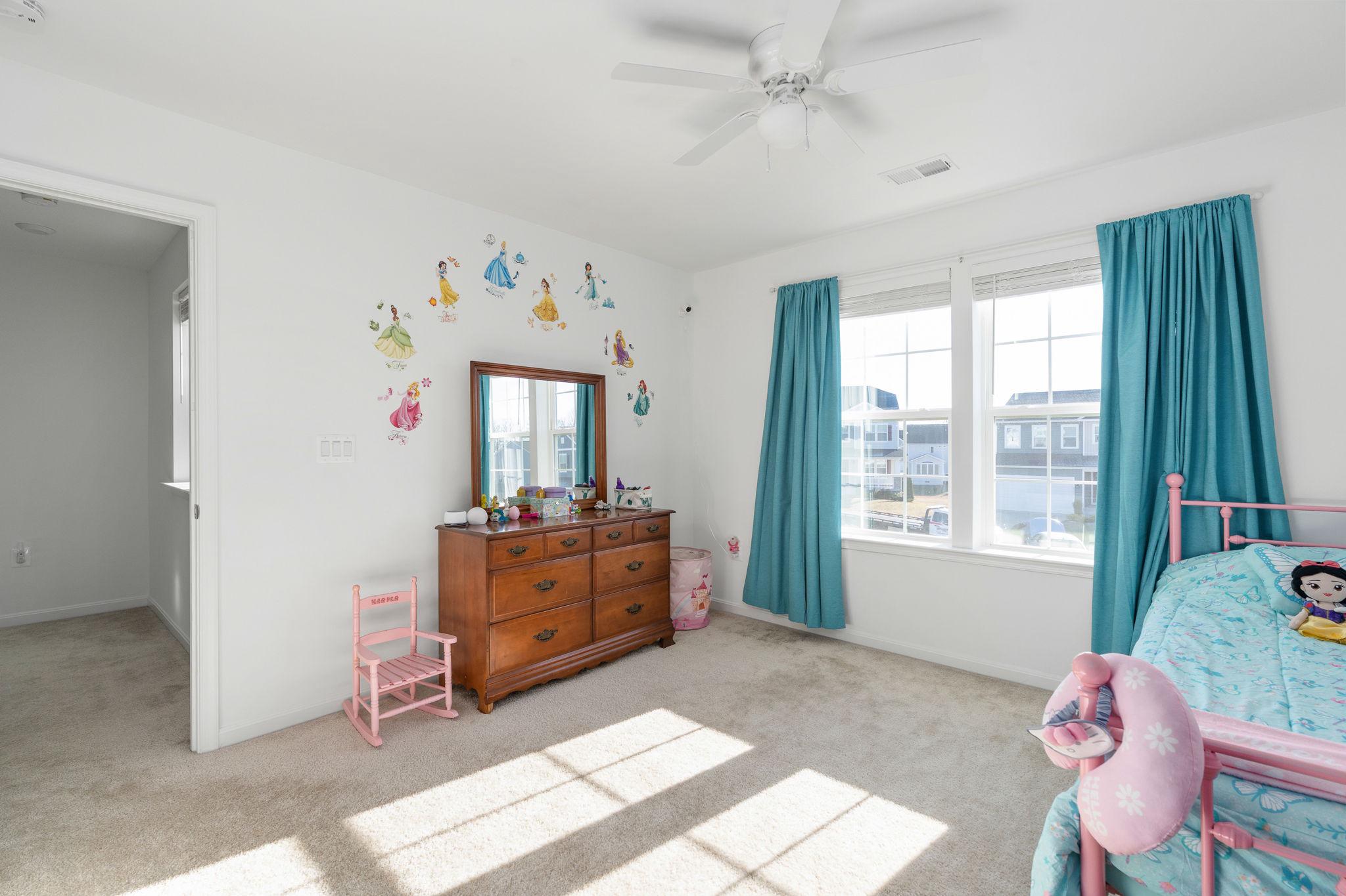 6371 Pointer Lane King George, VA 22485 - Photo 18 of 38 a bed room with a bed and a window