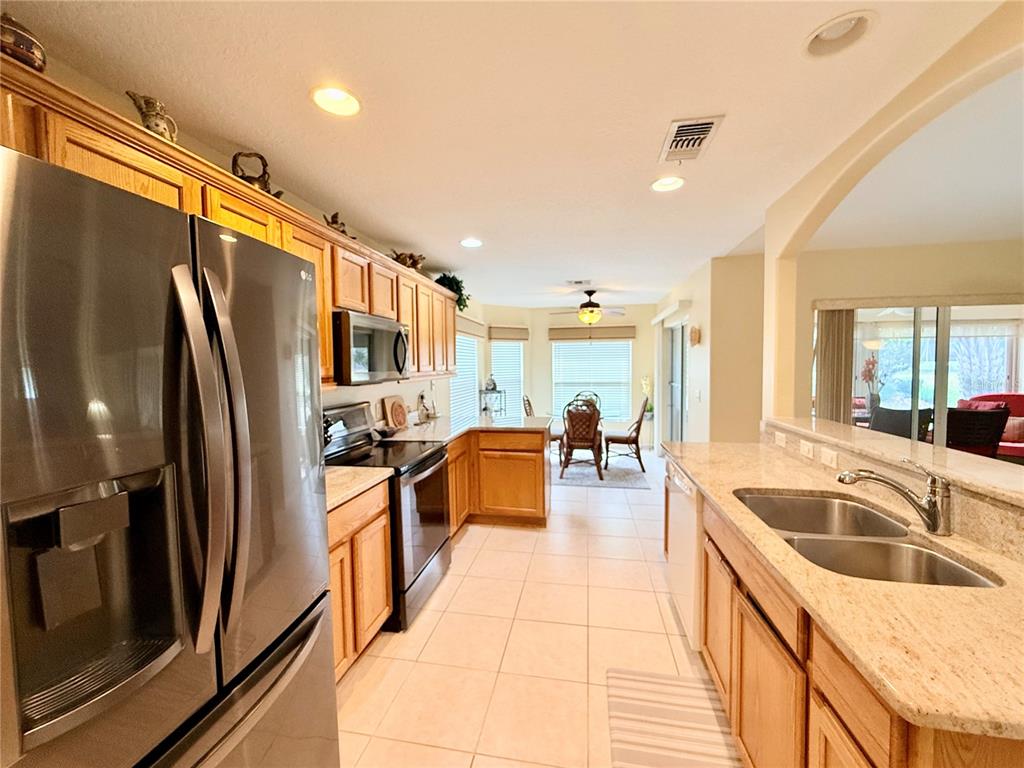 1731 Southwest 157th Place Road Ocala, FL 34473 - Photo 17 of 45