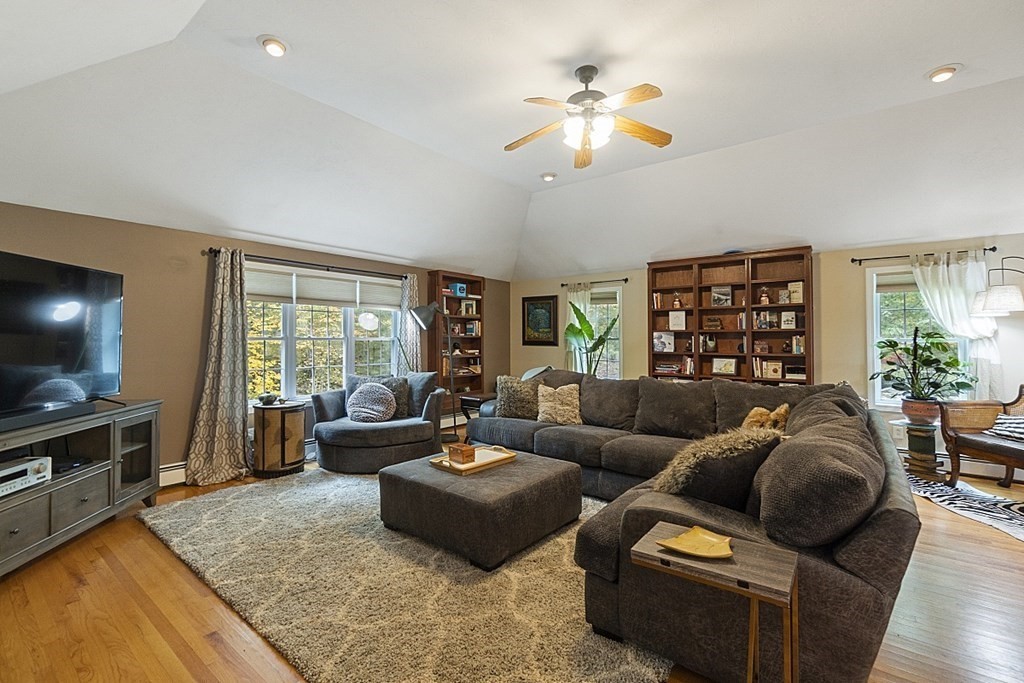 80 Dunn Road Ashburnham, MA 01430 - Photo 10 of 35