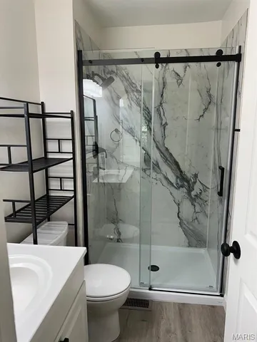 $2,750 | 1933 Meadowtree Lane, Kirkwood, MO 63122