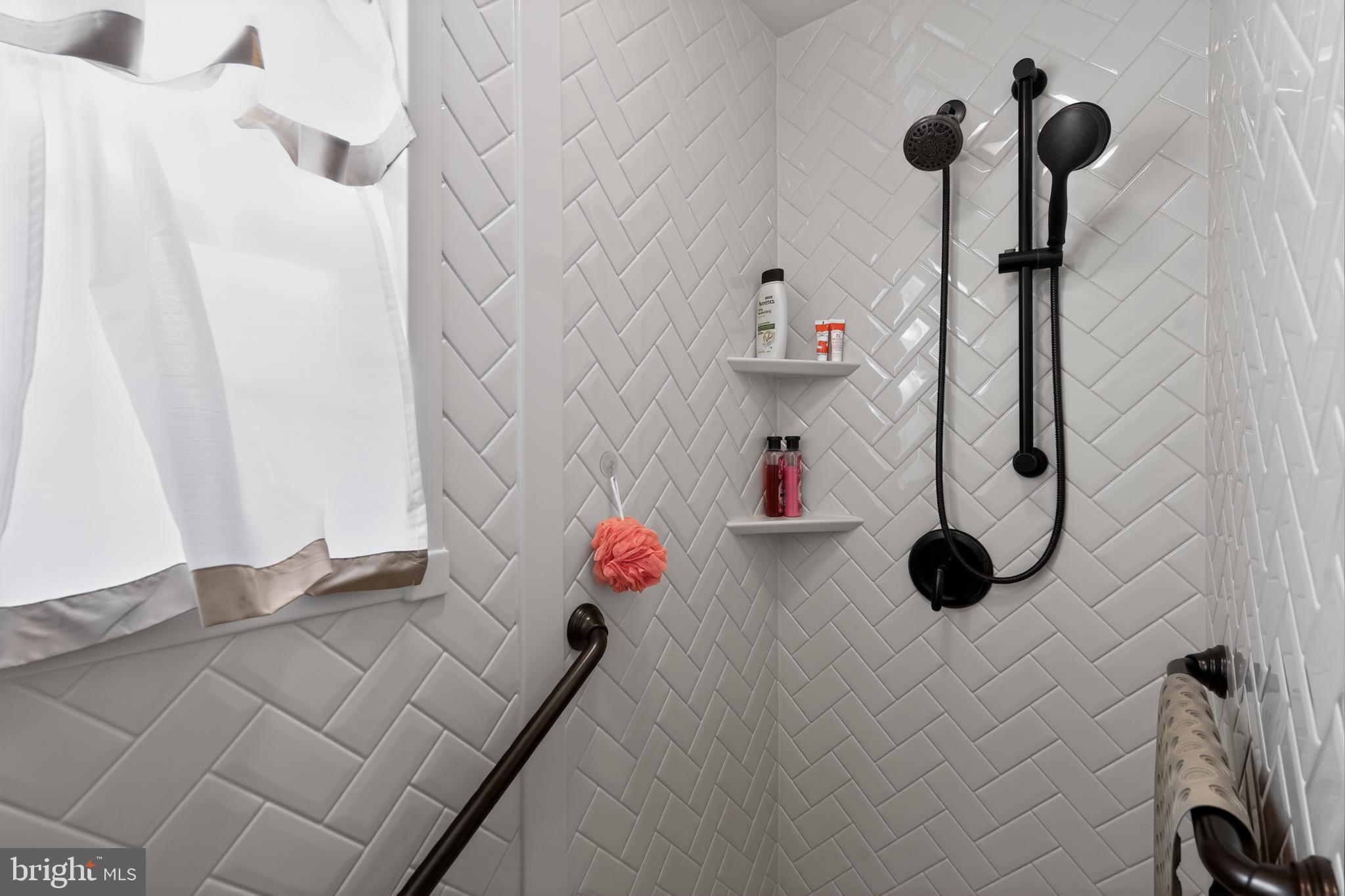 623 Monarda Trail Mullica Hill, NJ 08062 - Photo 27 of 35 Extended shower with bench.