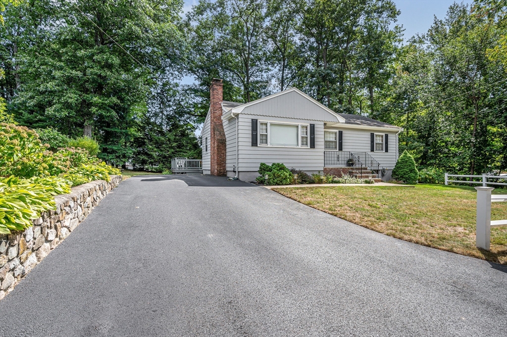 63 Intervale Terrace Reading, MA 01867 - Photo 4 of 38 Gallery Image 4