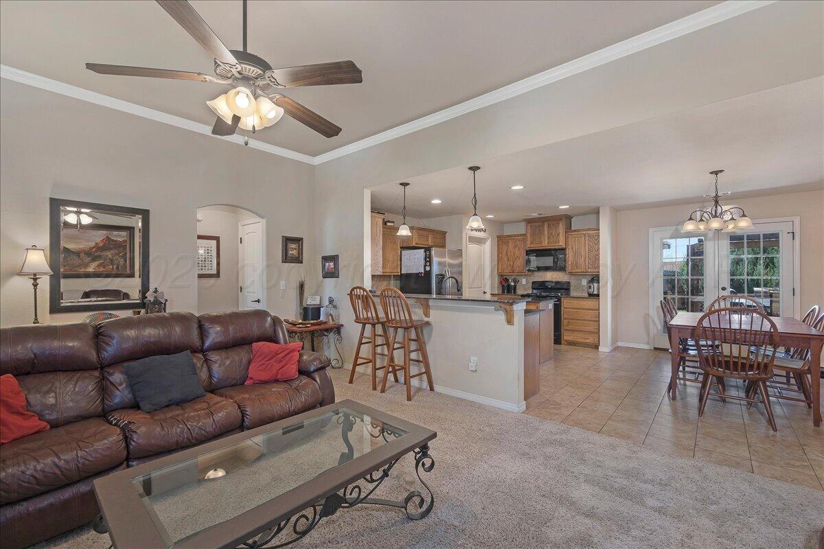 5906 South Rusk Street Amarillo, TX 79118 - Photo 8 of 34 08-Living Room 4