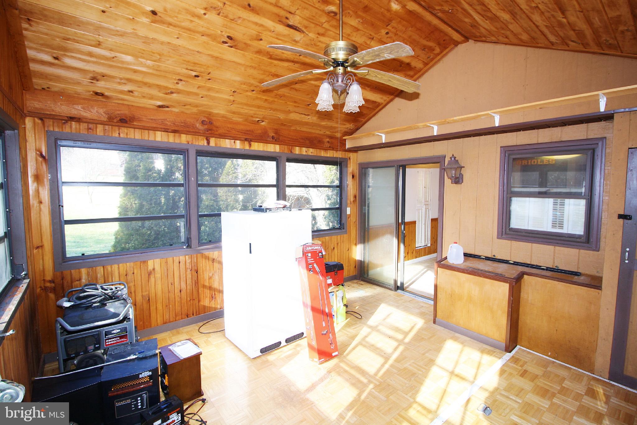 7863 Gnatstown Road Hanover, PA 17331 - Photo 27 of 42 Sun Room