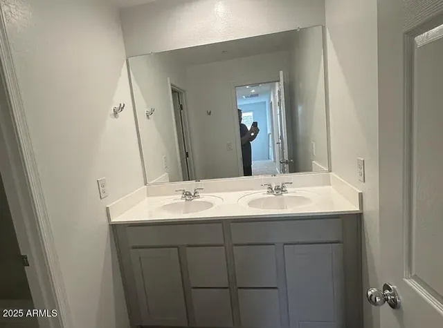 $2,895 | 13287 West Eagle Feather Road, Peoria, AZ 85383