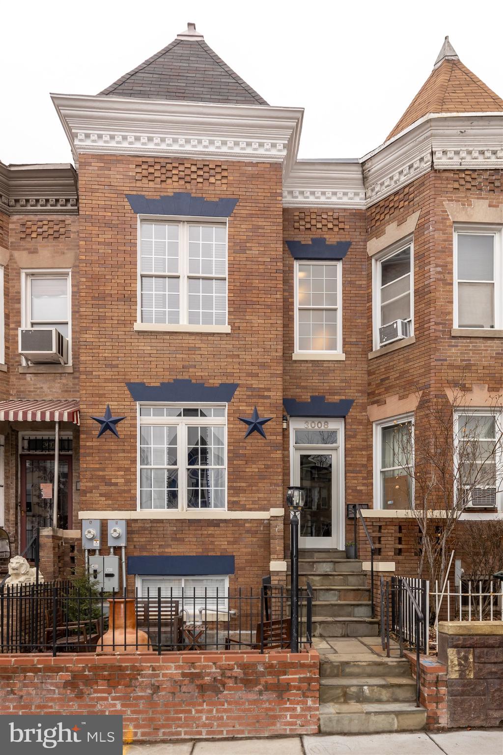 3008 11th Street Northwest Washington, DC 20001 - Photo 1 of 27