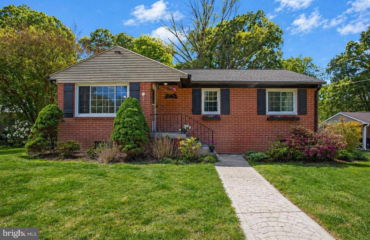 24 Robshire Manor Road Huntingtown, MD 20639 - Photo 2 of 55