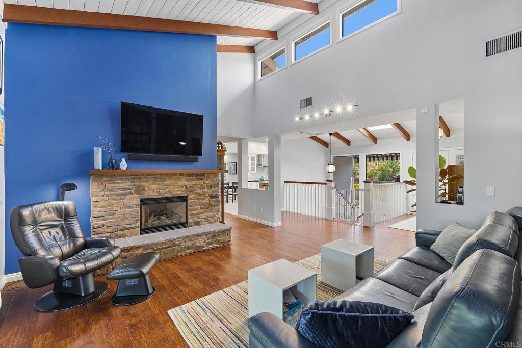 13318 Bronco Way Poway, CA 92064 - Photo 7 of 65