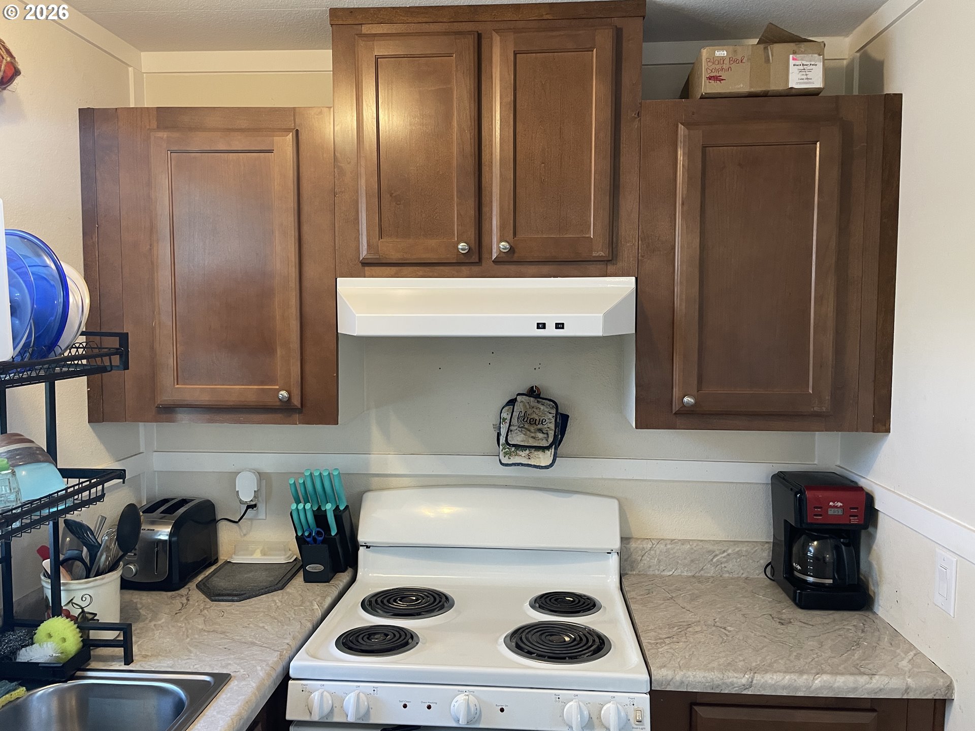95750 Jerry's Flat Road, Unit 11 Gold Beach, OR 97444 - Photo 12 of 22 Kitchen