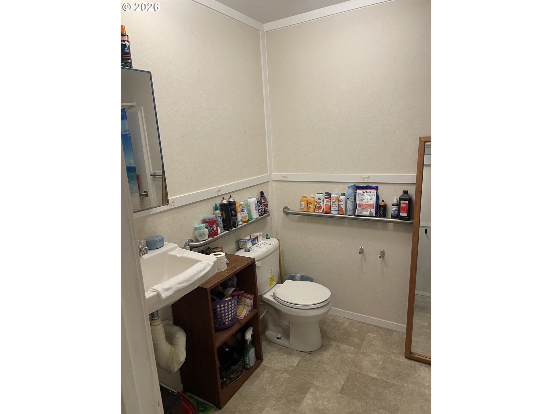 95750 Jerry's Flat Road, Unit 11 Gold Beach, OR 97444 - Photo 15 of 22 Bathroom