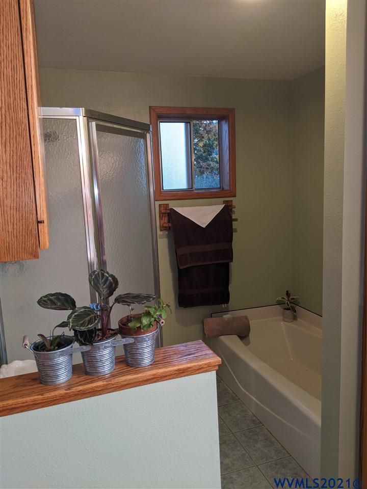 5140 Gaffin Road Southeast Salem, OR 97317 - Photo 20 of 34 Gallery Image 20