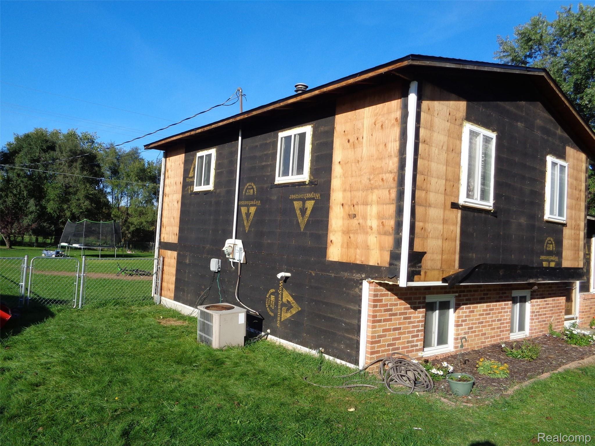 2715 East Burnside Road North Branch, MI 48461 - Photo 20 of 22 2021-09-30 16.10