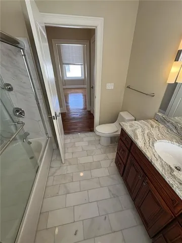 $3,380 | 210 Baronne Street, Unit 1804, New Orleans, LA 70112